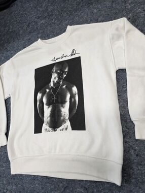 Tupac Shakur White Sweatshirt Unisex Small